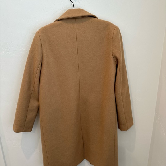 Women’s Overcoat - Picture 3 of 5